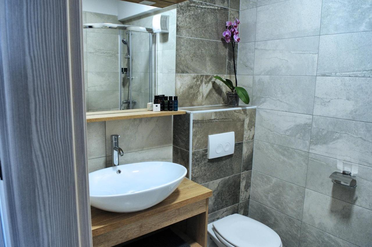 Bed and Breakfast Azur Novi Vinodolski Exterior foto