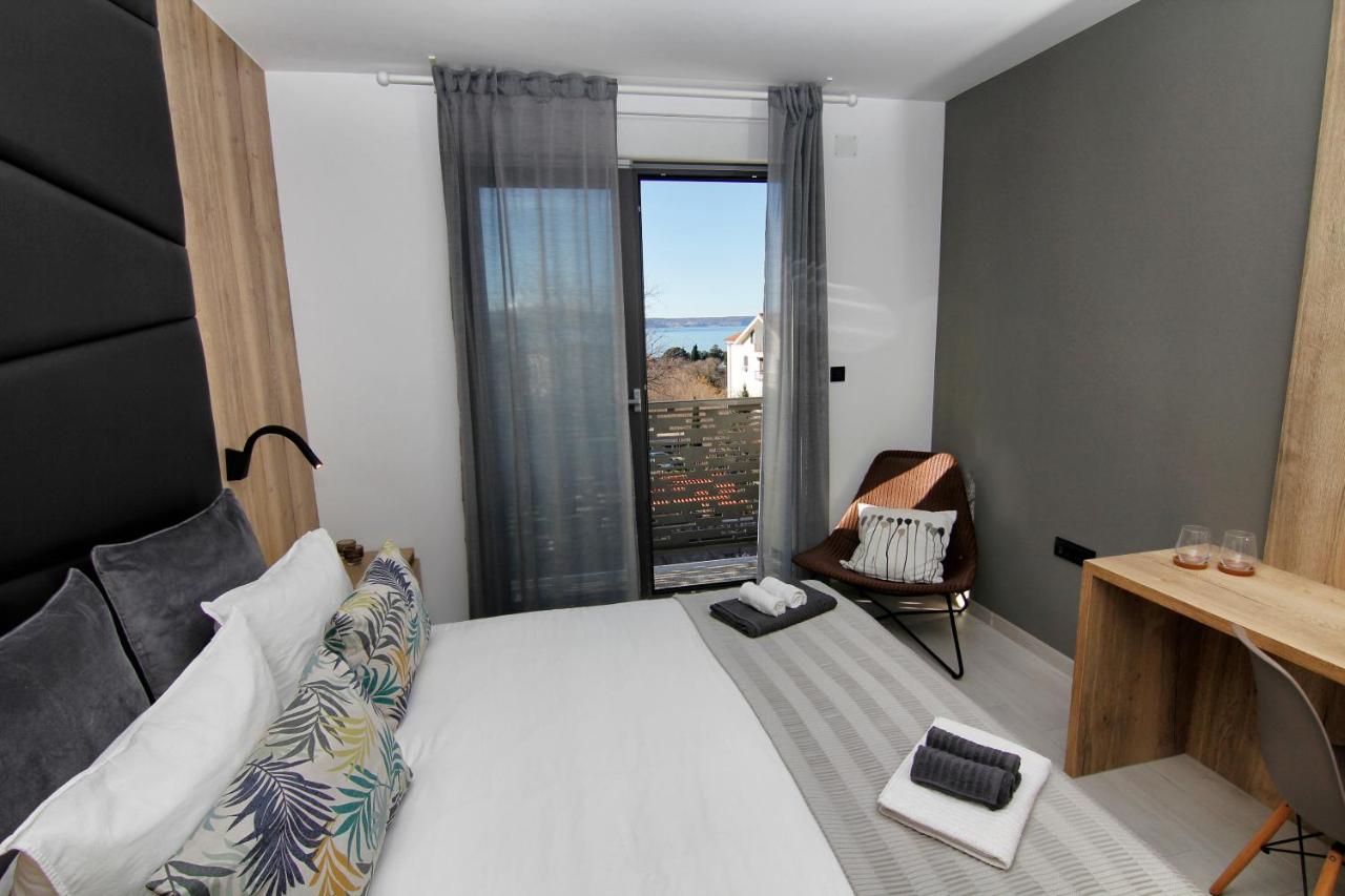 Bed and Breakfast Azur Novi Vinodolski Exterior foto